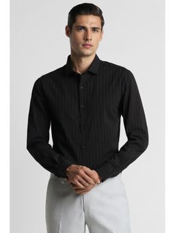 Peter England - Men Black Super Slim Fit Formal Shirt