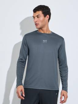 Styli - Men Grey Typography Print Regular Fit Crew-Neck Running T-Shirt