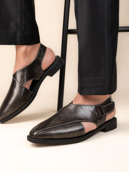 Alberto Torresi - Men Grey Patent Crinkle Peshawari Sandals