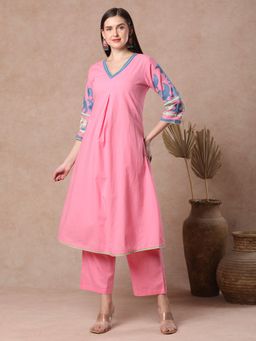 FASHOR - Solid Floral Thread Embroidered A-Line Pleated Kurta & Pant - Pink (Set of 2)
