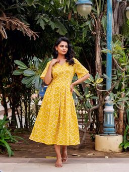 Missprint - Women Rhea Mustard Dress