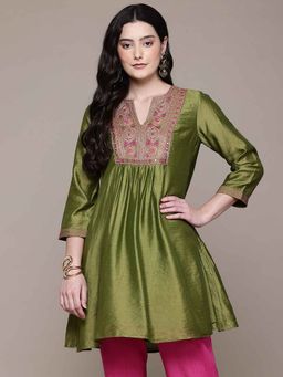Aarke Ritu Kumar - Women Green Viscose Round Neck Kurti