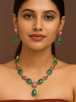 Treemoda - Green Brass Stones Jewellery Set