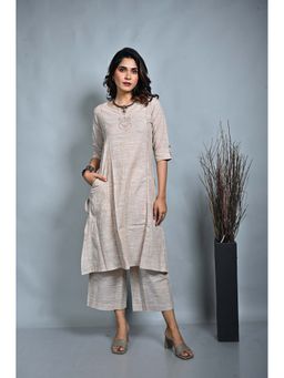 EARTHWEAR - Womens Embroidered Beige Co-Ord (Set of 2)