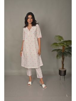 EARTHWEAR - Womens Embroidered White Co-Ord (Set of 2)