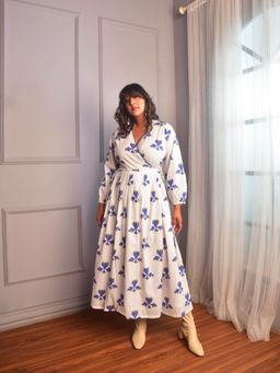 WHY SO BLUE - Shay White Printed Wrap Maxi Dress