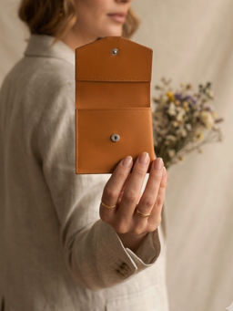 The House Of Ganges - Siena Slim Bifold Wallet (S)