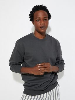 max - Grey Urbn Solid Sweatshirt