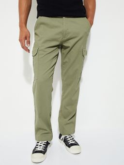 max - Green Urbn Solid Relaxed Fit Cargos