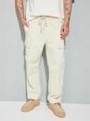 Off White color option, Sold out, Currently selected