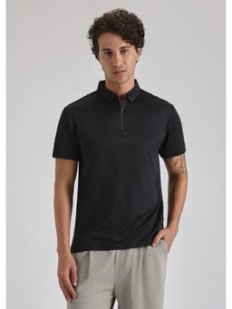Banana Club - Black Plain Zipper Stitch Less Polo T-Shirt