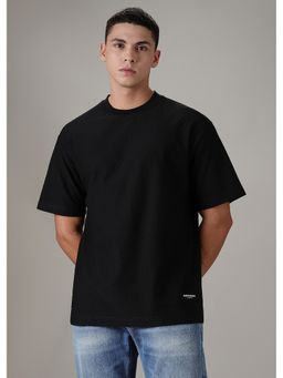 Banana Club - Black Plain Textured Regular Fit T-Shirt