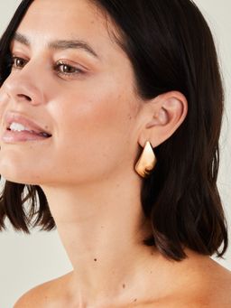 Accessorize London - Women Gold Sculptural Diamond Drop Earrings