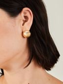 Gold color option