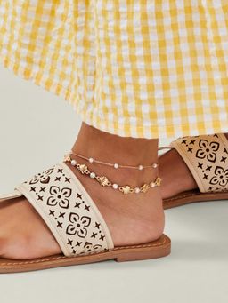 Accessorize London - Women Gold Shell Pearl Chain Anklets (Pack of 2)