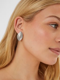 Accessorize London - Women Textured Diamond Stud Earrings