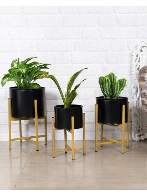 Homesake Planters with Metal Stand 3 Pieces Golden