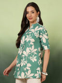 Green color option, Sold out, Currently selected