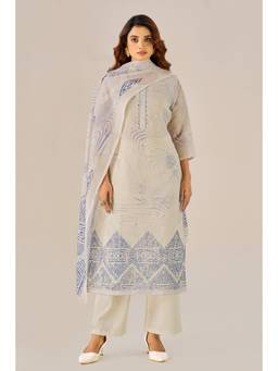 IOLY - Cream Kurta With Pant And Dupatta