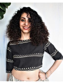 Chidiyaa - Black Cotton Blouse