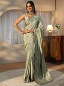 Green color option, Sold out, Currently selected
