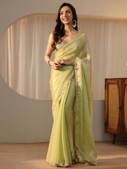 Libas - Green Solid Saree with Gotta Patti Border and A Printed Blouse Piece