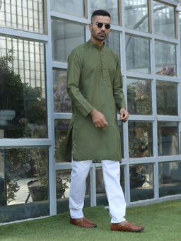 Kraft India - Cotton Blend Woven Self Desing Olive Green Kurta and Pyjamas (Set of 2)