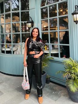 Tandul - Women Regular Faux Leather Black Trouser