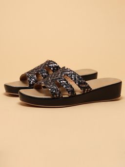 ERIDANI - Janika Black Casual Flats