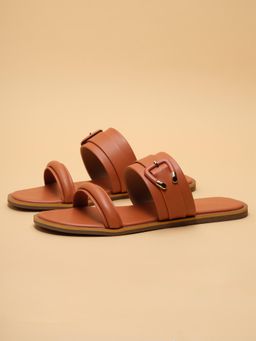 ERIDANI - Zania Tan Slip-on Flats