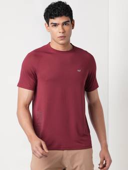 WILDCRAFT - Men'S Maroon Solid Polyester Blend Regular Fit T-Shirt