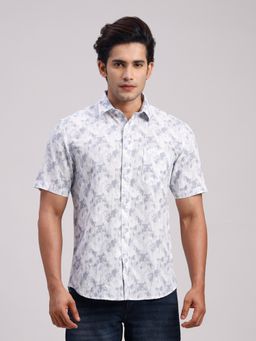 Classic Polo - Men'S White Printed Cotton Slim Fit Shirt