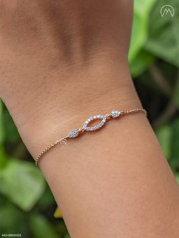 Maiora Diamonds - Womens 14K White Gold Diamond Oval Design Bracelet