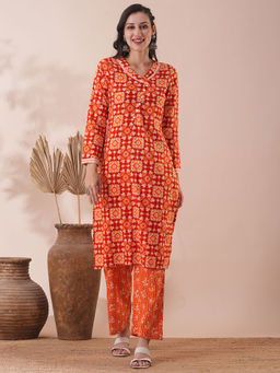 FASHOR - Orange Floral Printed Straight Fit Kurta with Pant (Set of 2)
