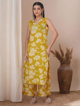FASHOR - Yellow Abstract Floral Printed Straight Fit Kurta with Palazzo (Set of 2)
