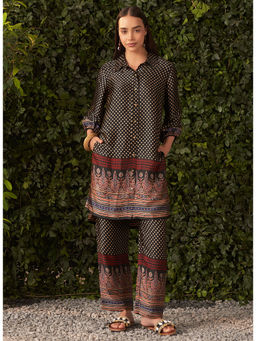Lakshita - Women Black Printed Satin Kurta and Pant (Set of 2)