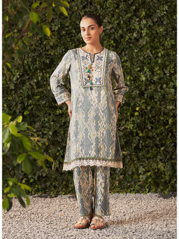 Lakshita - Sea Green Embroidered Cotton Viscose Kurta with Pant (Set of 2)