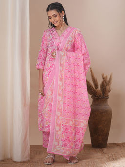 FASHOR - Pink Floral Printed Straight Fit Kurta with Pant and Dupatta (Set of 3)