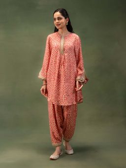 GRASS & SUNSHINE - Women Pink Rosewood Bloom Kurta with Pant
