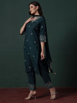Indya - Green Floral Embroidered Kurta with Pants and Dupatta (Set of 3)