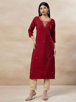 Indya - Maroon Floral Embroidered Straight Kurta
