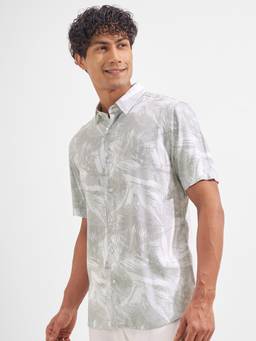 HIGHLANDER - Men Grey Graphic Relaxed Fit Casual Shirt