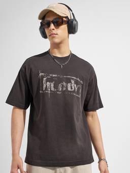 HIGHLANDER - Men Brown Half Sleeve Relaxed Graphic T-Shirt
