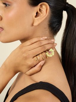 Isharya - Floral Whimsy Ring (8)