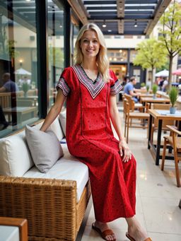 evolove - Red Vibrant Bliss Cotton Nightdress