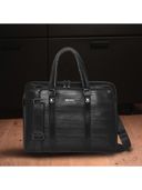 Black color option, Currently selected