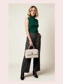 White color option, Currently selected