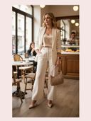 Brown color option, Currently selected