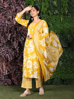 Mamicha - Mustard Elegance Unstitched Dress Material (Set of 3)