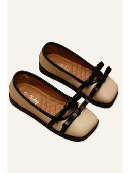 One Friday - Girls Beige Ballerina